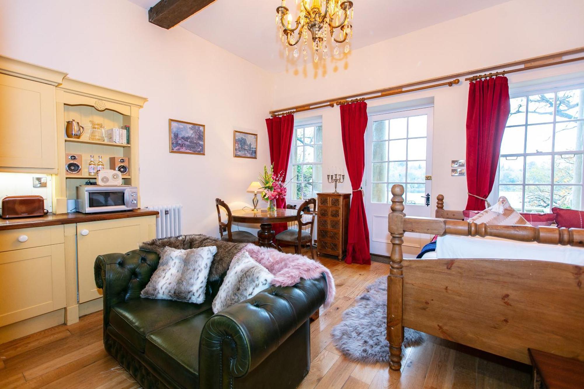 Orchardleigh Estate Hotel Фрум Екстериор снимка