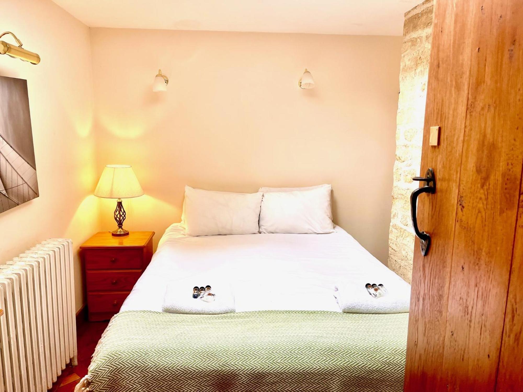 Orchardleigh Estate Hotel Фрум Екстериор снимка